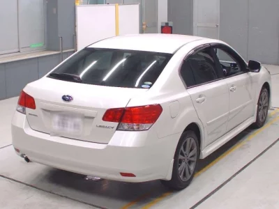 Subaru LEGACY B4