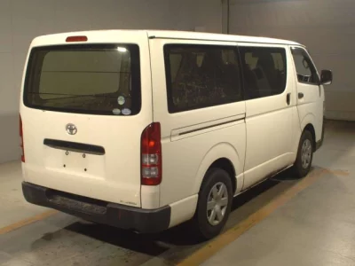 Toyota REGIUS ACE VAN