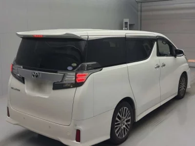 Toyota VELLFIRE  с аукциона в Японии