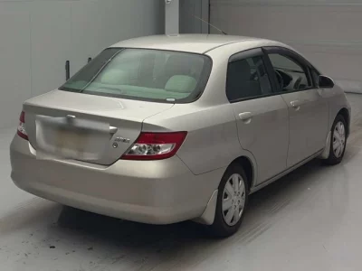 Honda FIT  с аукциона в Японии