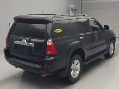 Toyota HILUX SURF  с аукциона в Японии