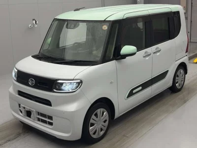 Daihatsu TANTO  с аукциона в Японии