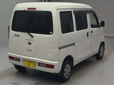 Toyota PIXIS VAN  с аукциона в Японии