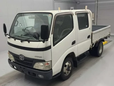Toyota DYNA  с аукциона в Японии