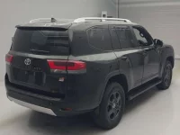 Toyota LAND CRUISER лот № 2143 оценка 3.5  с аукциона в Японии 1