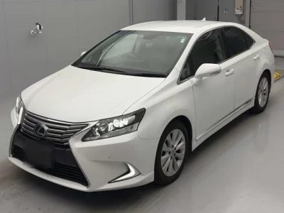 Lexus HS