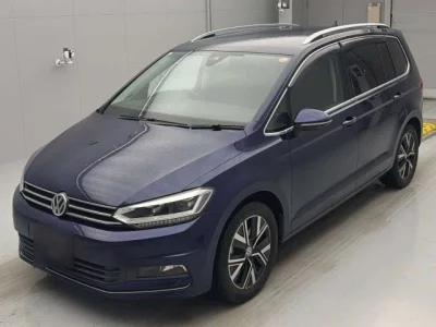 Volkswagen GOLF TOURAN