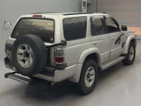 Toyota HILUX SURF лот № 386 оценка 3.5  с аукциона в Японии 1