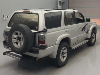 Toyota HILUX SURF  с аукциона в Японии