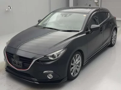 Mazda AXELA  с аукциона в Японии