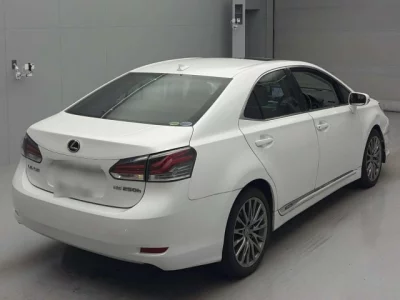 Lexus HS