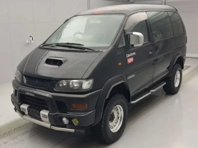 Mitsubishi DELICA