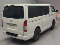 Toyota HIACE VAN лот № 62059 оценка R  с аукциона в Японии 1