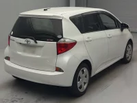 Toyota RACTIS лот № 4361 оценка 3.5  с аукциона в Японии 1