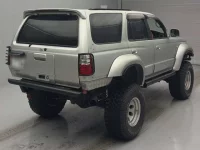 Toyota HILUX SURF лот № 142 оценка R  с аукциона в Японии 1