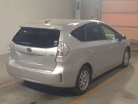 Toyota PRIUS ALPHA лот № 4016 оценка 3.5  с аукциона в Японии 1