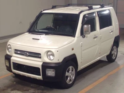 Daihatsu NAKED