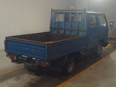 Mazda TITAN  с аукциона в Японии