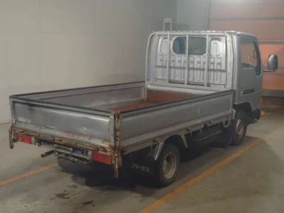 Nissan ATLAS  с аукциона в Японии