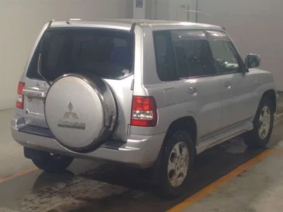 Mitsubishi PAJERO IO