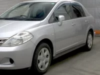 Nissan TIIDA LATIO лот № 2107 оценка 3.5  с аукциона в Японии 3