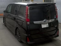 Toyota NOAH лот № 3085 оценка 3  с аукциона в Японии 1