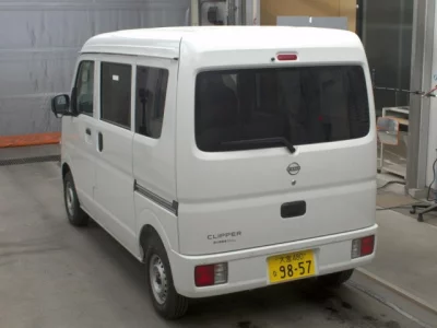 Nissan CLIPPER VAN