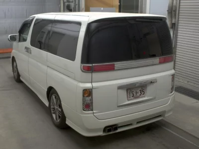 Nissan ELGRAND