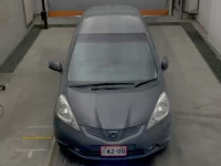 Honda FIT лот № 3092 оценка 3  с аукциона в Японии 5