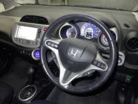 Honda FIT лот № 3044 оценка R  с аукциона в Японии 2