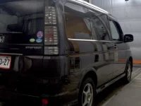 Honda STEP WAGON лот № 4051 оценка 3.5  с аукциона в Японии 3