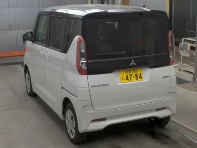 Mitsubishi EK X SPACE
