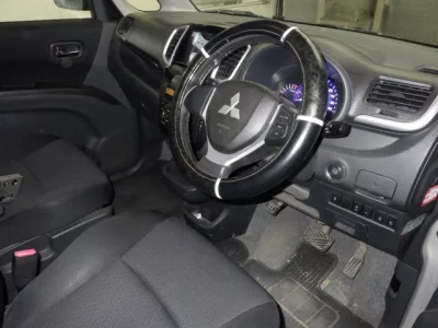 Mitsubishi DELICA D2