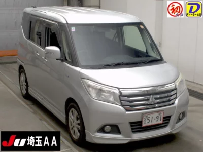 Mitsubishi DELICA D2