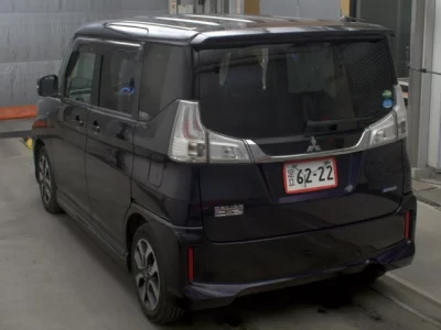 Mitsubishi DELICA D2