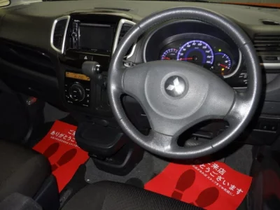 Mitsubishi DELICA D2