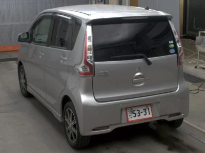 Mitsubishi EK CUSTOM