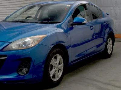 Mazda AXELA  с аукциона в Японии