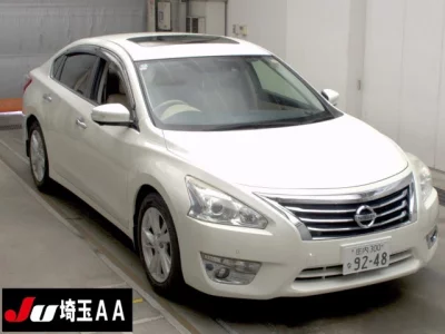 Nissan TEANA
