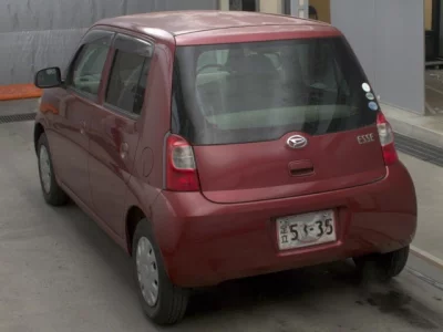 Daihatsu Esse