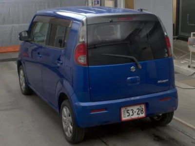 Suzuki MRWAGON