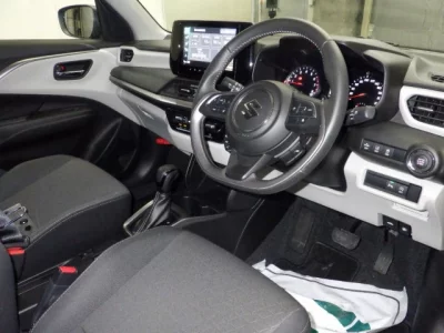 Suzuki SWIFT  с аукциона в Японии