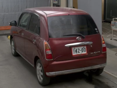 Daihatsu MIRA