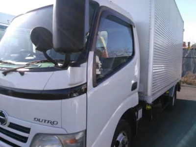 Hino DUTRO  с аукциона в Японии