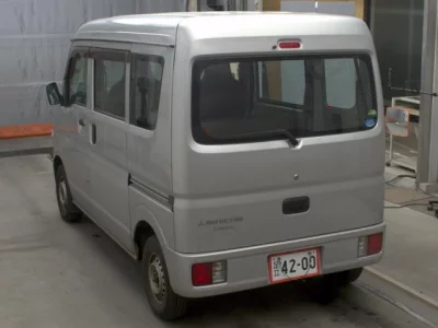 Mitsubishi MINICAB VAN  с аукциона в Японии