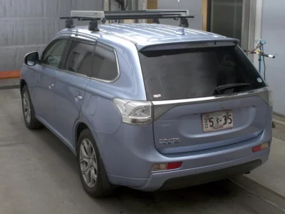 Mitsubishi OUTLANDER PHEV
