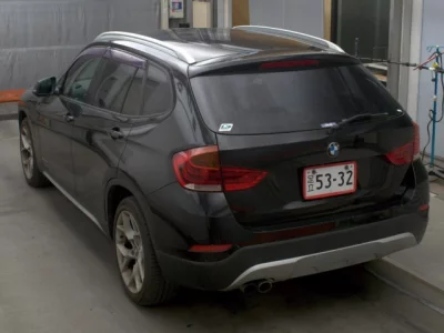 BMW X1  с аукциона в Японии