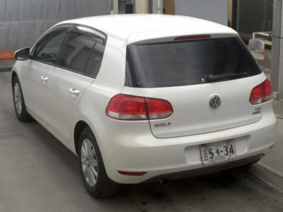 Volkswagen GOLF  с аукциона в Японии