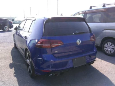 Volkswagen GOLF  с аукциона в Японии