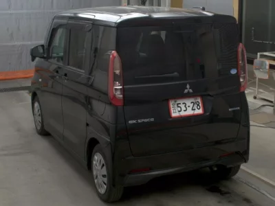 Mitsubishi EK SPACE  с аукциона в Японии